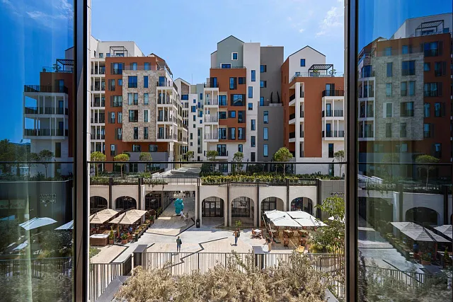 EXCLUSIVE OPPORTUNITY TO PURCHASE A LUXURIOUS DUPLEX